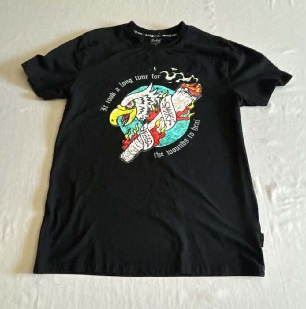 Switch Remarkable Y2K Graphic T-Shirt Eagle Smoke Weed Size M